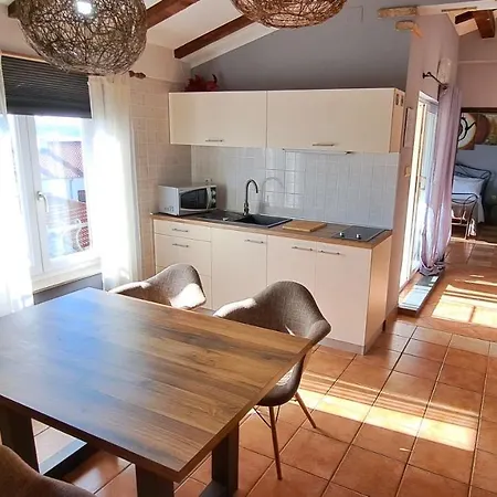 Ferienwohnung Leonarda Crikvenica Exterior foto